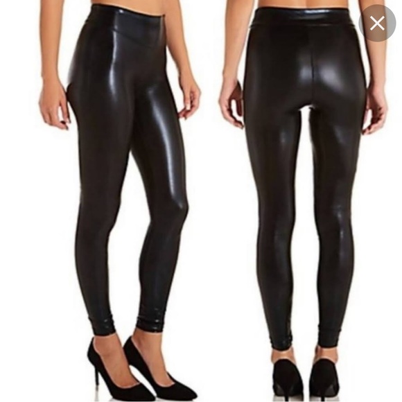 HUE Black Body Gloss Leggings - Picture 2 of 12